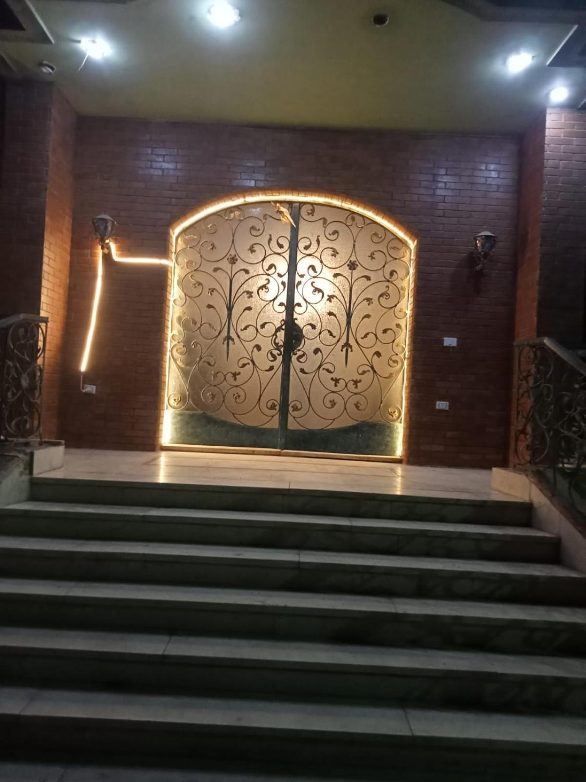 Richard Pyramids Inn Hotel Kafrat al Jabal Exterior photo